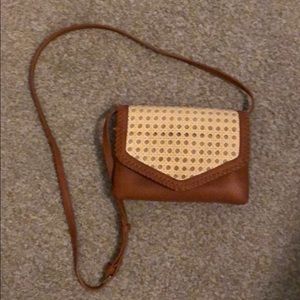 Crossbody purse